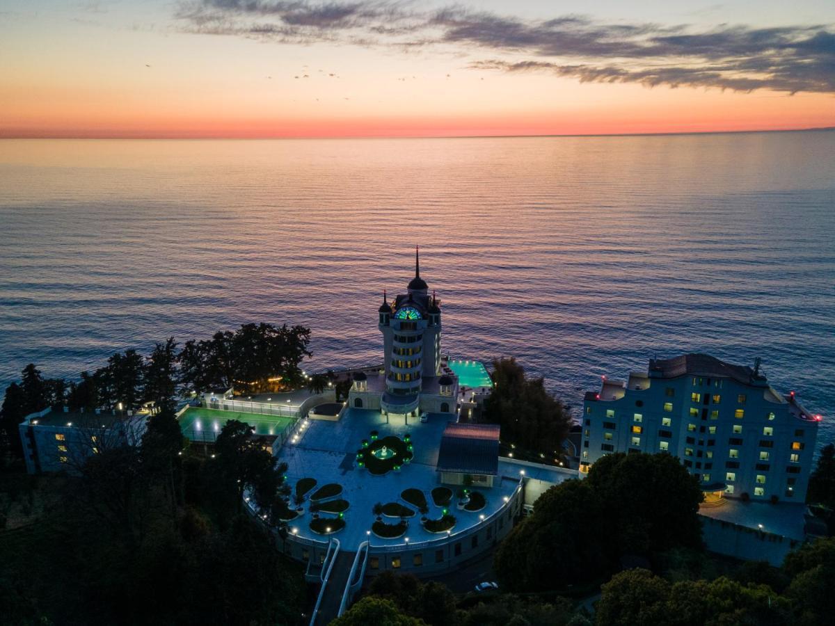 Castello Mare Hotel Kobuleti Exterior photo