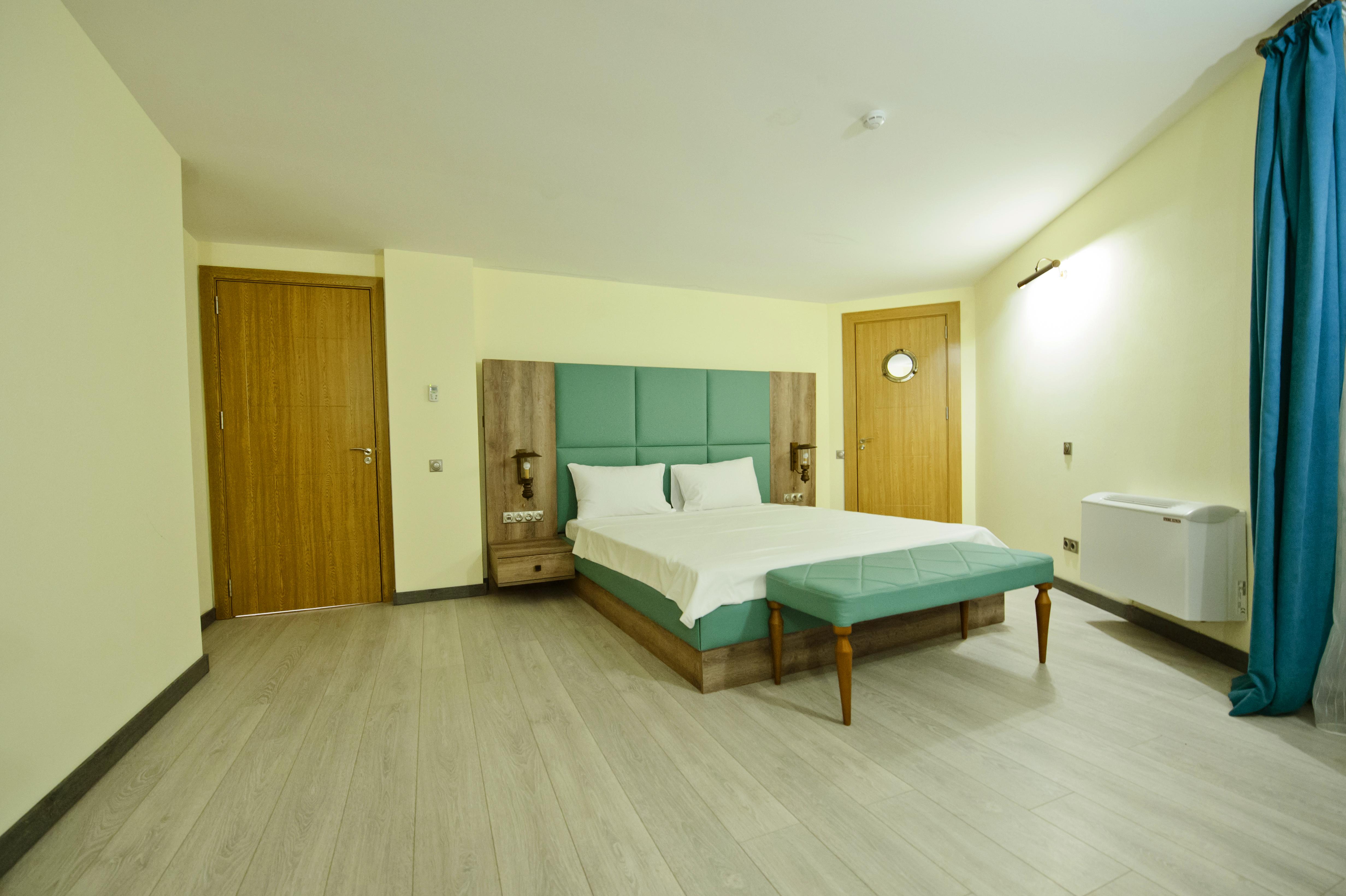 Castello Mare Hotel Kobuleti Exterior photo